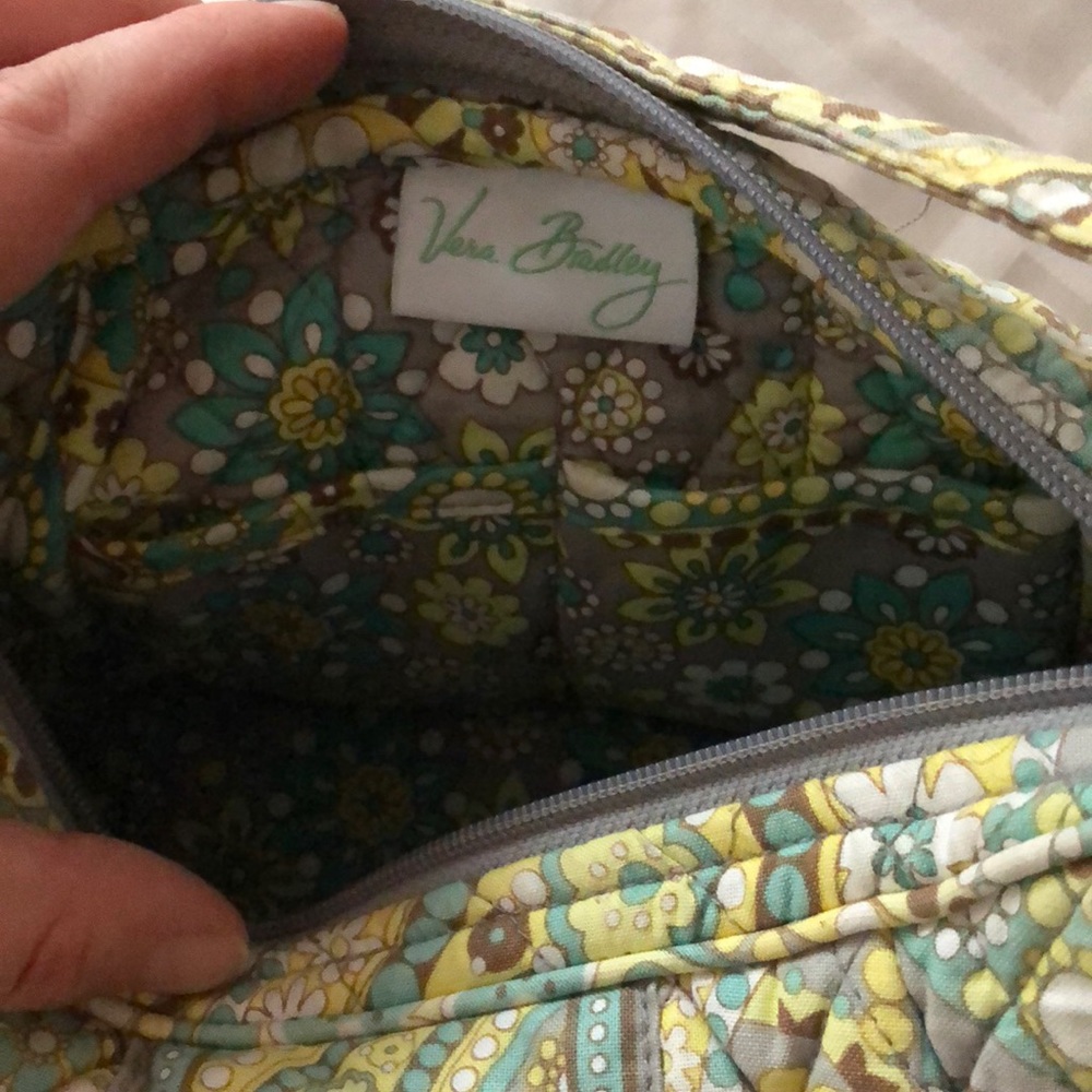 Handbag - Picture 2 of 3